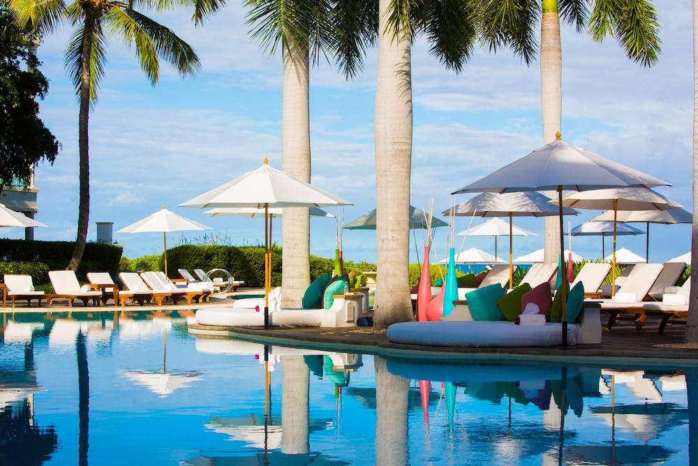 The Palms Turks And Caicos Hotel Грейс Бей Екстериор снимка